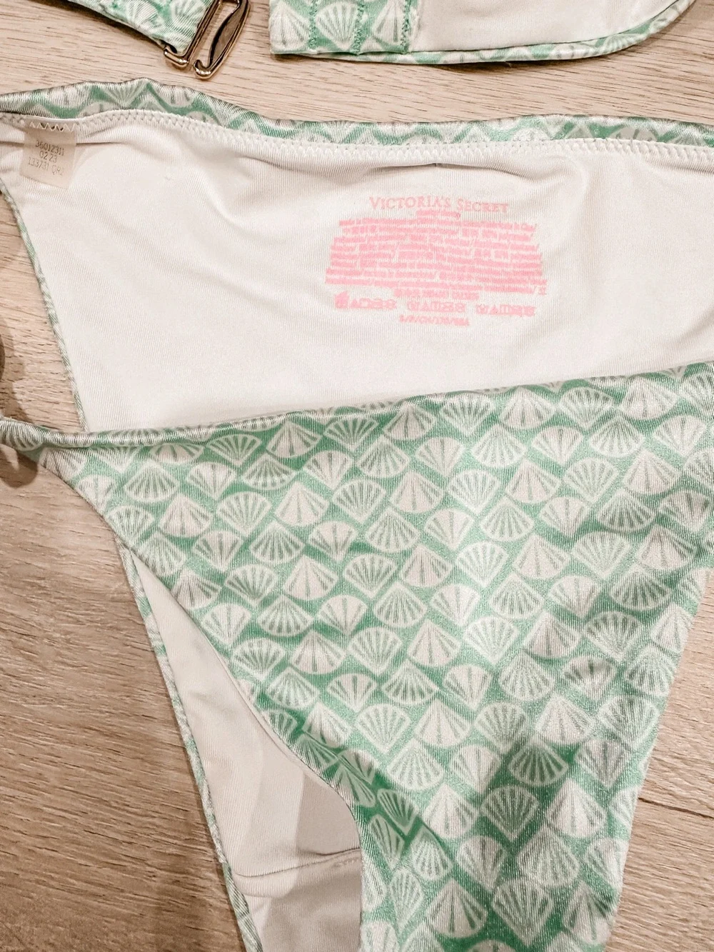 X3 Victoria Secret + Ron Jon Swim suits bikinis